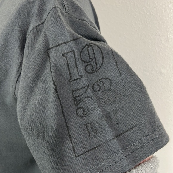 Ahern Rentals Shirt Women Medium Grey Cotton Graphic Short Sleeve Tee Adult - Picture 7 of 10